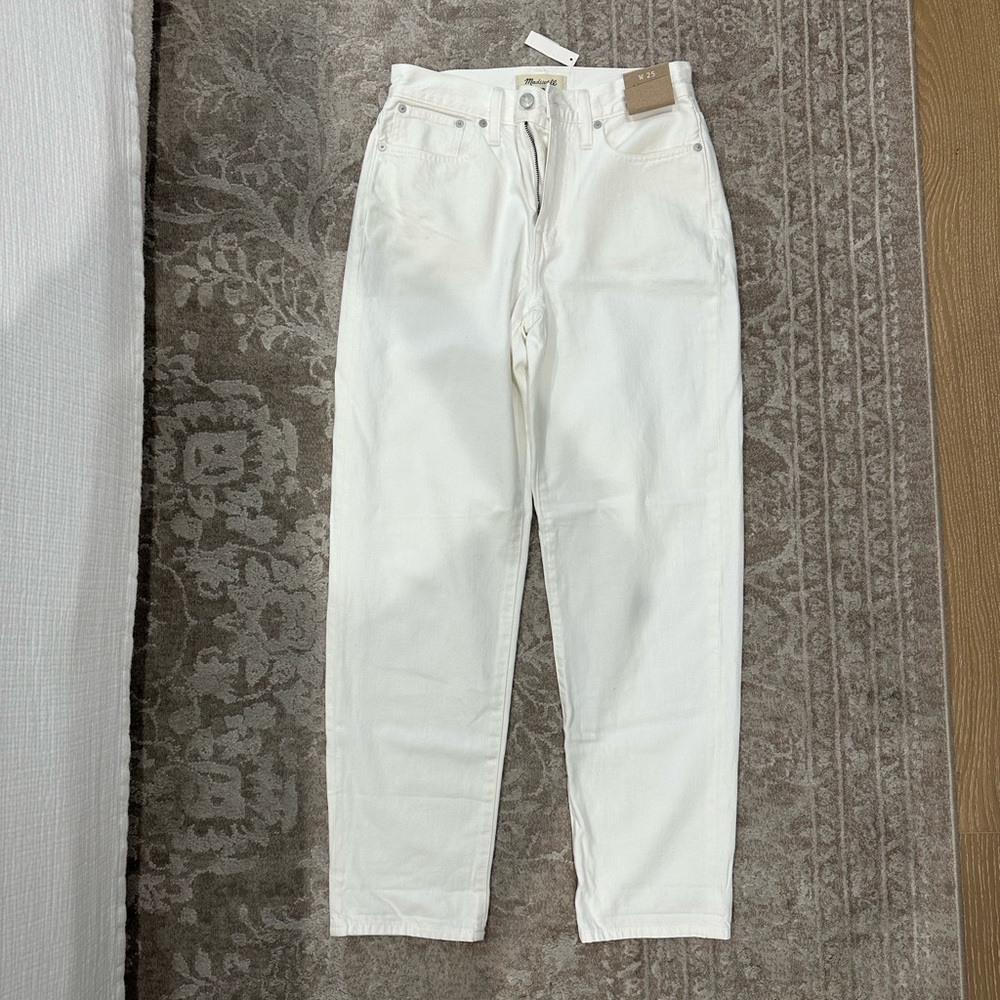Madewell white boyfriend jean